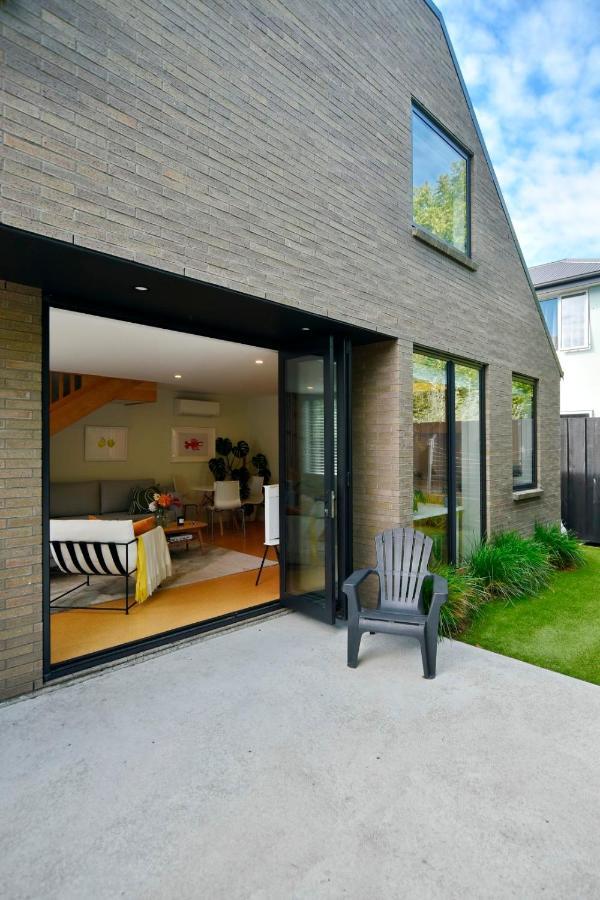 Urban Escape Addington Townhouse Walk To Stadium & Cafes Christchurch Exterior foto